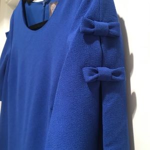 Blue shift dress with bow sleeves